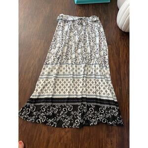 Robert Louis womens xl maxi skirt